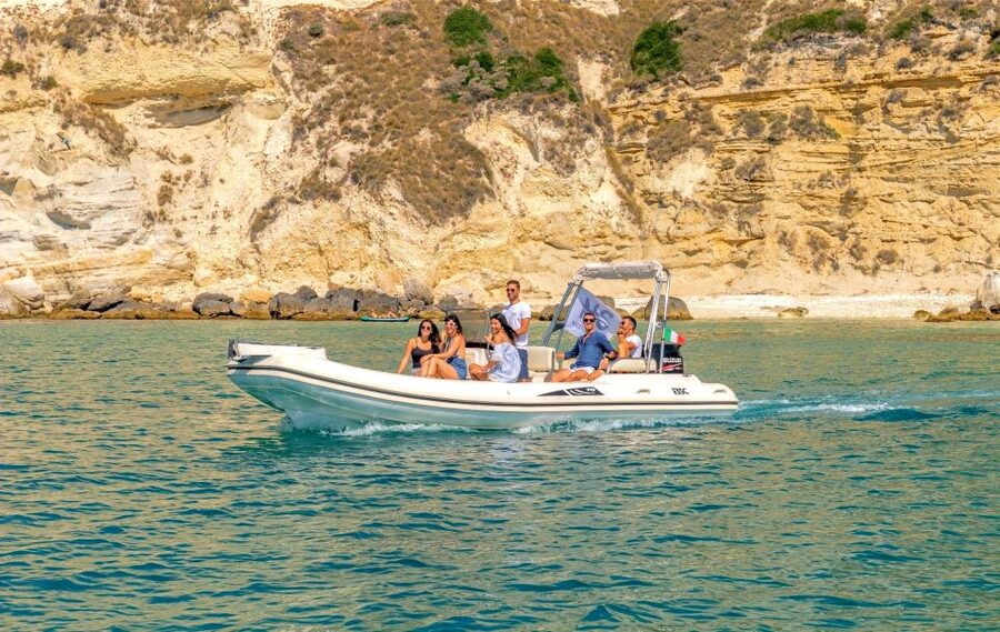 Cagliari: Boat Tour with 4 Swim Stops, Snorkeling & Prosecco - Sella del diavolo: the named highlight stop