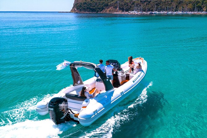 Cagliari Boat Tour with Sardatrips; Swim, Snorkeling, Sip & Snack - Getting to Calata dei Trinitari and Boarding Fast