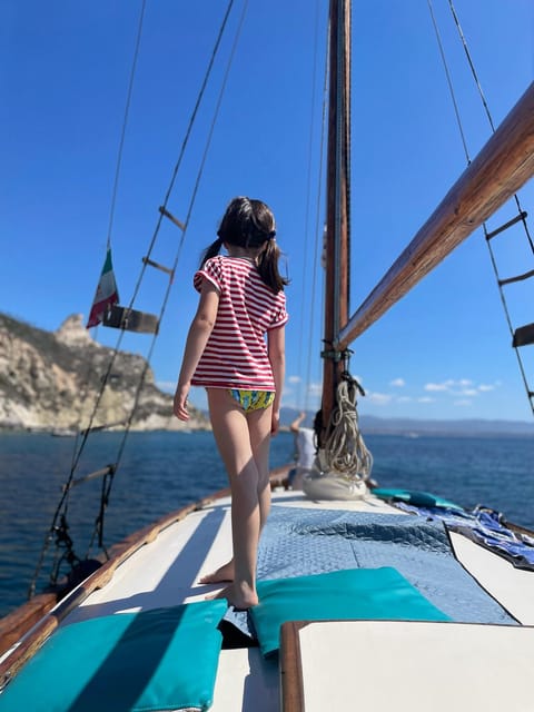 Cagliari: Classic Boat tour along the gulf with tasting. - Snorkeling Gear and SUP: How the Extra Gear Changes the Day