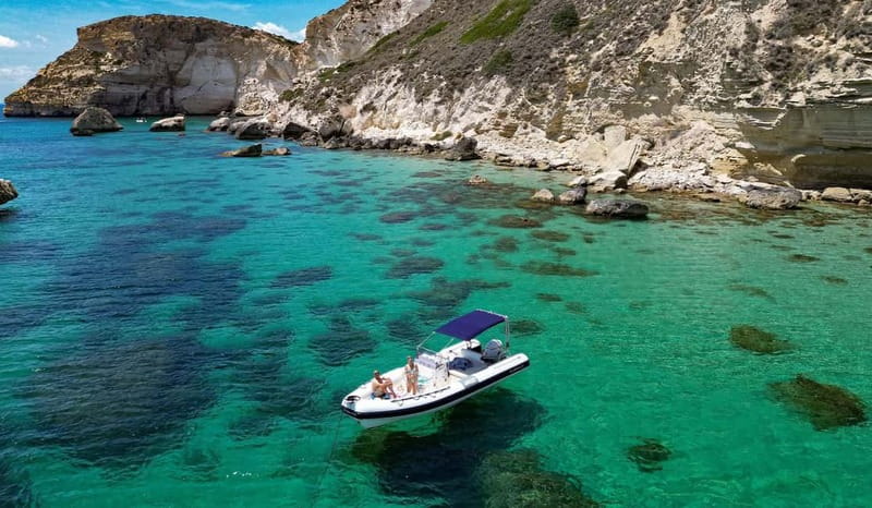 Cagliari: Devil's saddle boat tour, 4 stops and prosecco - Grotta dei Colombi: short pass-by for photos and coastal atmosphere