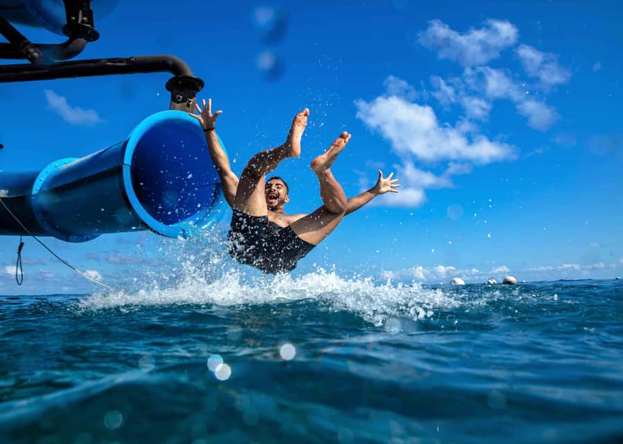 Cairns: Great Barrier Reef and Fitzroy Island Boat Tour - Who should book this Cairns tour (and who might switch)