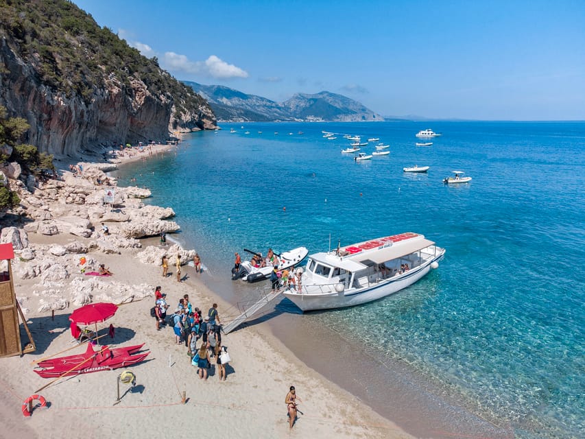 Cala Gonone: Gulf of Orosei Boat Tour with Aperitif - Gulf of Orosei by boat: why this route feels easy
