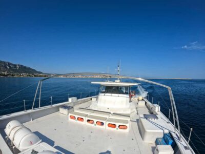 Calpe: Boat Tour with Sunset Option & DJ - The ride experience: motor catamaran comfort and sea reality