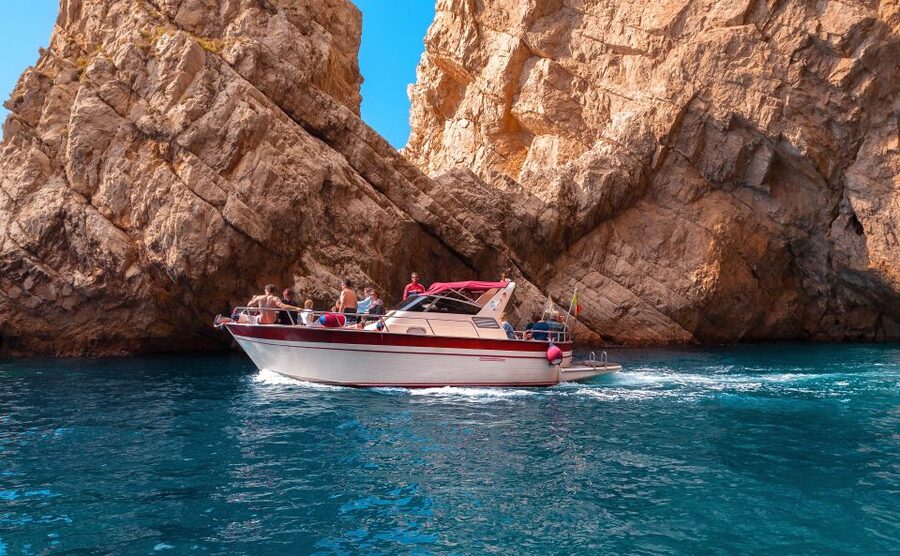 Capri: Full-Day Small Group Boat Tour - Blue Grotto: what you get from the boat vs. what you’d need on your own