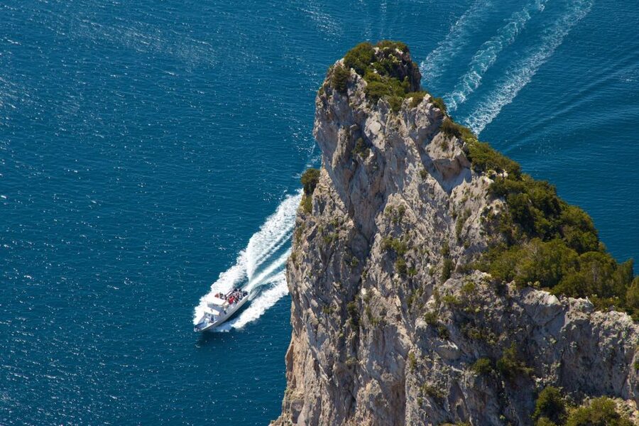 Capri: Guided Island Boat Tour With a Stop at the Caves - Punta del Capo and the Big Picture: Why This Tour Is Great Value