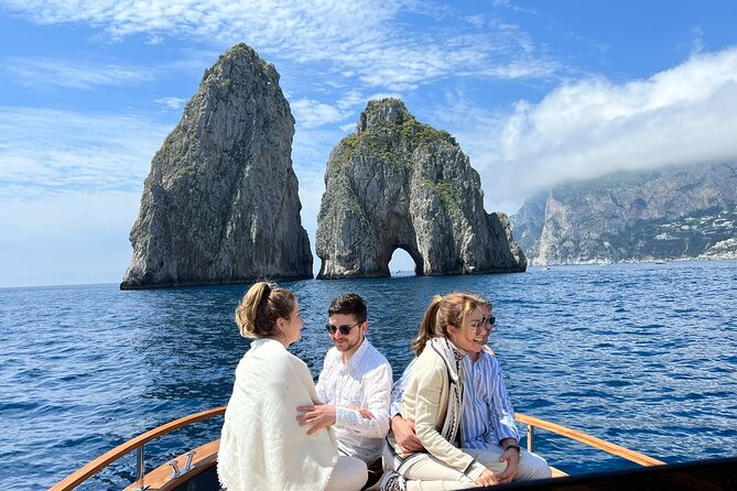 Capri in a Day All Inclusive Premium Boat Tour + City Visit - Drinks, brunch, and aperitivo on the water: what it’s actually like