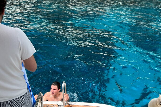 Capri in a Day All Inclusive Premium Boat Tour + City Visit - Final 4 hours on Capri: what you can realistically do on your own