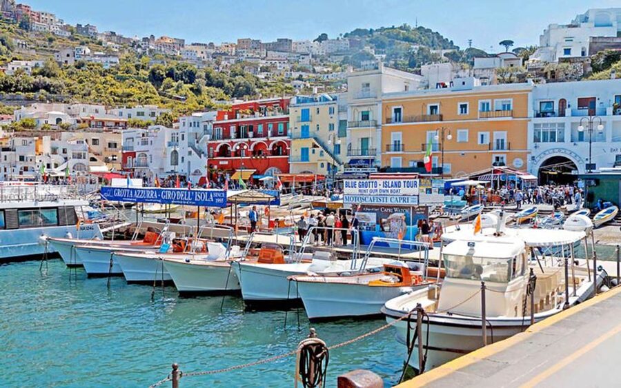 Capri: Island Boat Tour with Blue Grotto Stop - FAQ