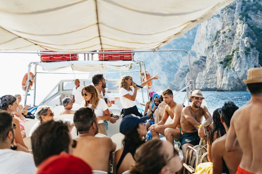 Capri: Island Boat Trip with Grottos - Blue Grotto option: worth it, but plan for limits