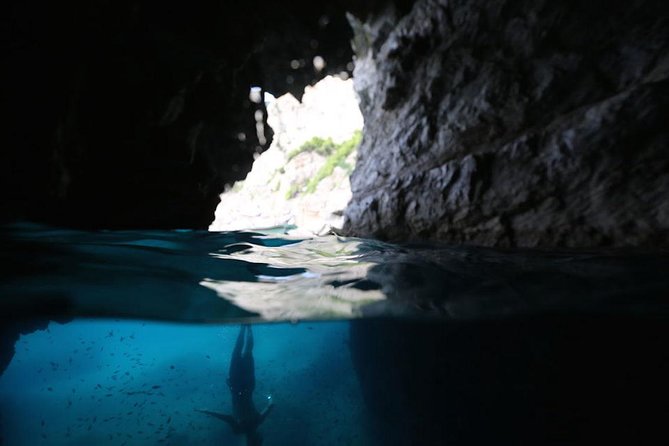 Capri Island Small Group Boat Tour from Rome by Train - Naples to Piano di Sorrento: The Minivan Transfer and the Traffic Reality
