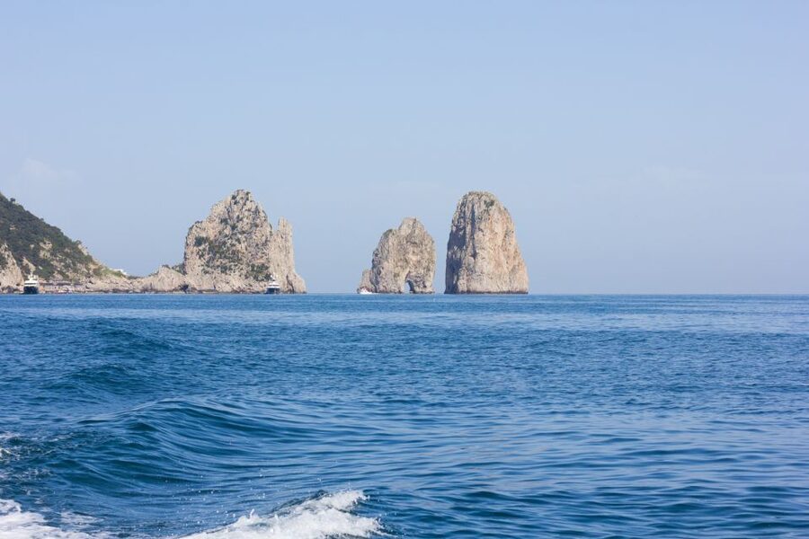 Capri: Private Island Boat Tour for Couples - Private Couple Time on the Water: The Real Point of This Tour