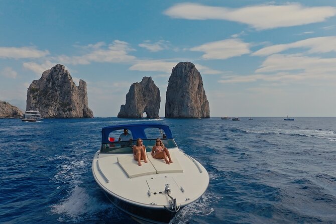 Capri Private luxury Boat Tour - Why this Capri private boat day feels more “you” than a big group