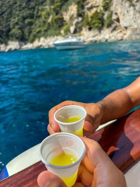 Capri: Scenic Boat Tour with Swimming, Limoncello & Snack - Booking Advice: How to Make the Day Go Smoothly