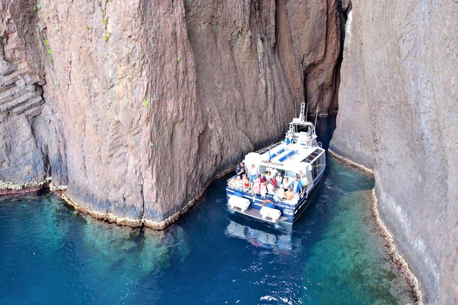 Cargèse: Scandola and Piana Boat Tour with Stop at Girolata - Girolata break: lunch shade, terrace time, and a practical swim window