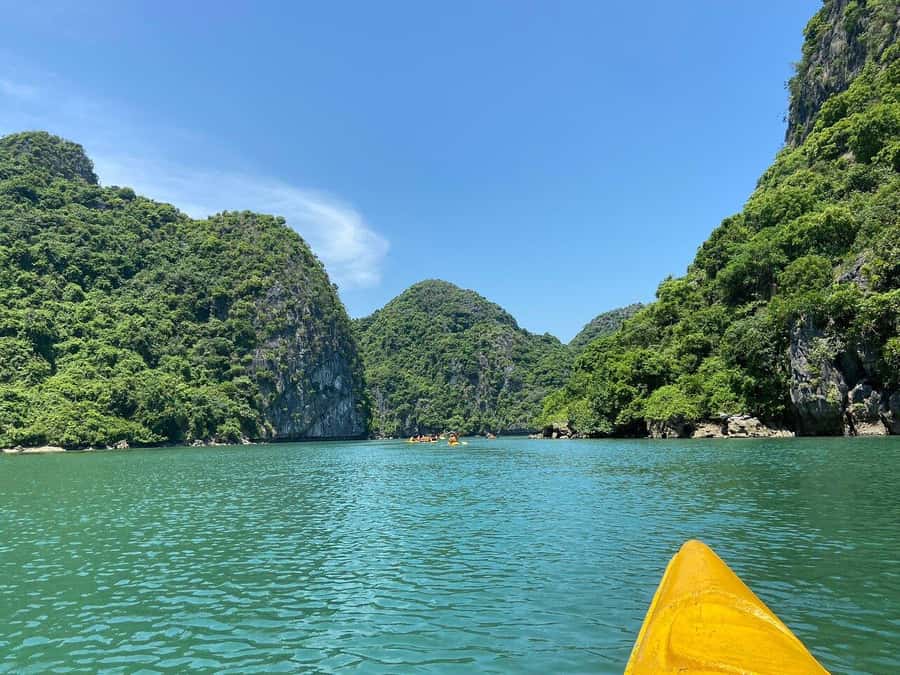 Cat Ba: Lan Ha and Ha Long Bay Boat Tour with Kayaking, Cave - Price and included extras: why $32 can work if you want variety