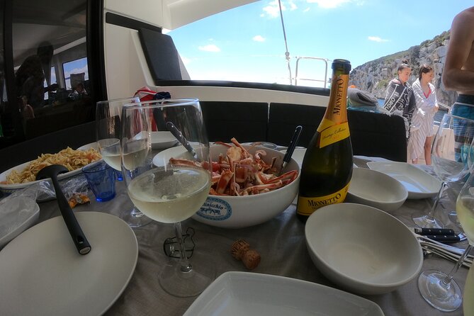 Catamaran Alghero, Catamaran Sailing Day Trip - Aperitif, Lunch, and Snacks: Local Food Served Like Part of the Fun