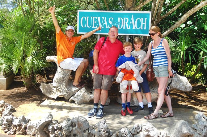 Caves of Drach Half-Day Tour with Boat Trip and Music Concert - Lake Martel concert and the light show: the main event
