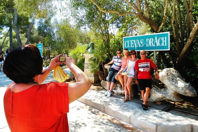 Caves of Drach Half-Day Tour with Boat Trip and Music Concert - The wooden boat ride: short, scenic, and often misunderstood