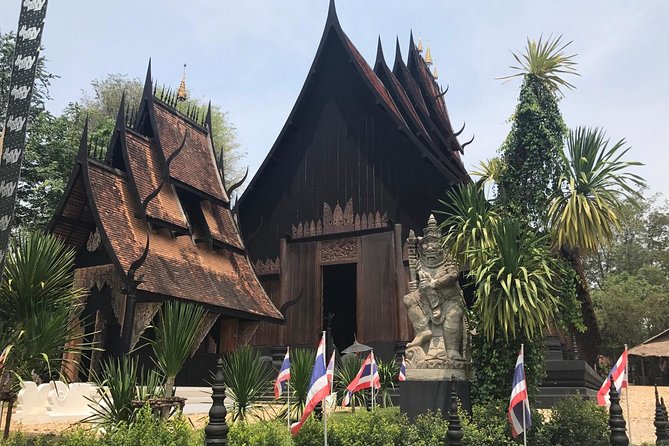 Chiang Mai-Chiang Rai:White+Black+Blue Temple+Golden Triangle+Boat Trip - Getting There From Chiang Mai: Minibus Transfer and Timing Reality