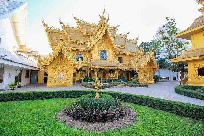 Chiang Rai Full Day Tour with Boat Trip and Longneck Village - Golden Triangle and the Boat Trip: Border Views With Limited Time
