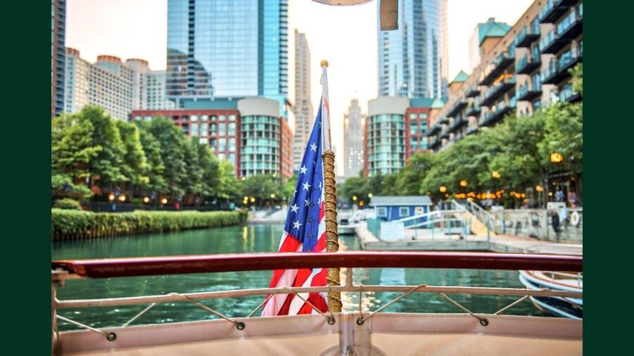 Chicago: Architecture Boat Tour with Drinks - Weather, Wind, and Canopy Reality