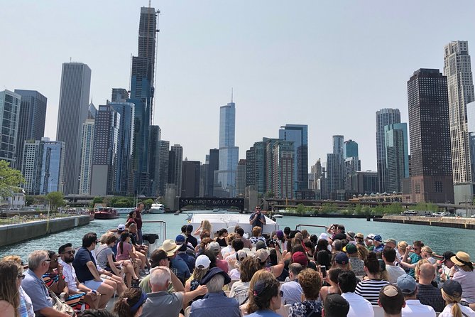 Chicago River 90-Minute Architecture Boat Tour - Meeting at 900 S Wells St and Getting Seated Right Away