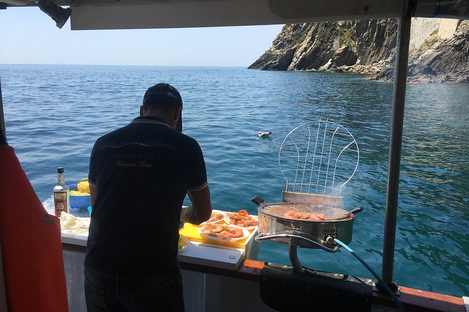 Cinque Terre Lunch boat tour - Key highlights before you go