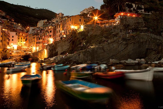 Cinque Terre Sunset Boat Tour Experience - Aperitifs, music, and sunset timing: the feel-good rhythm