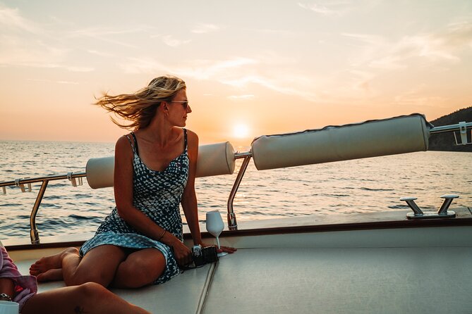 Cinque Terre Sunset Boat Tour : golden hour on the water - Guvano Beach: the swim-and-snack pause you’ll remember