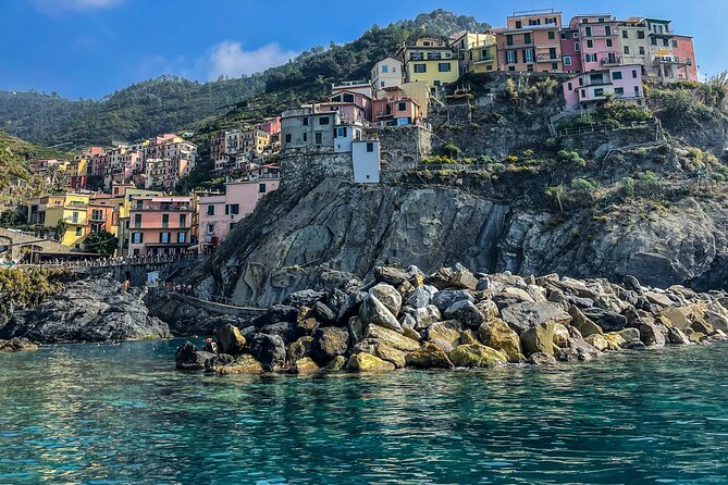 Cinque Terre wonders Full Day Boat Tour - Porto Venere and Lerici: where the coast shifts and the day gets more varied