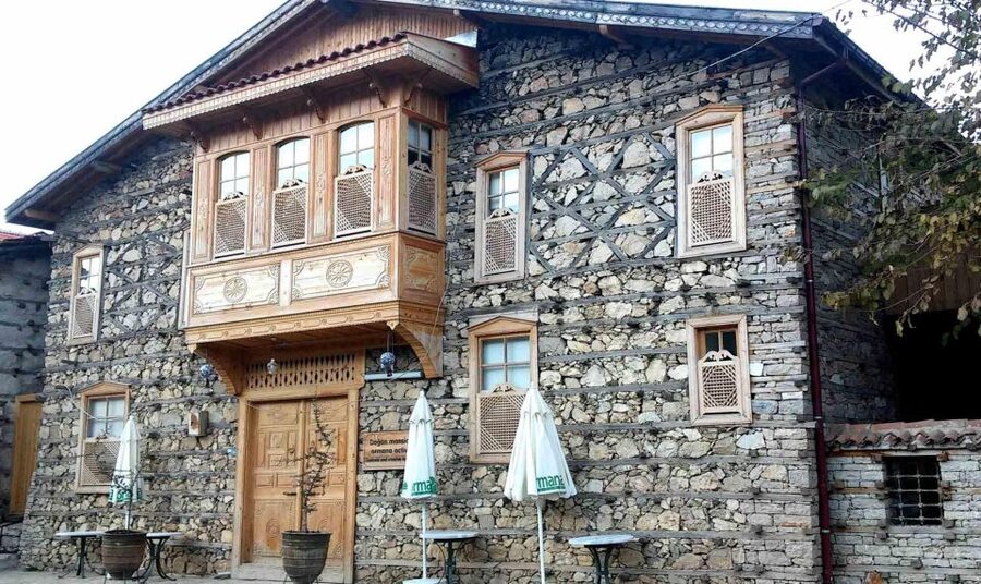 City of Side: Altinbesik Cave and Ormana Tour with Boat Ride - The traditional house visit and the 300-year-old mosque