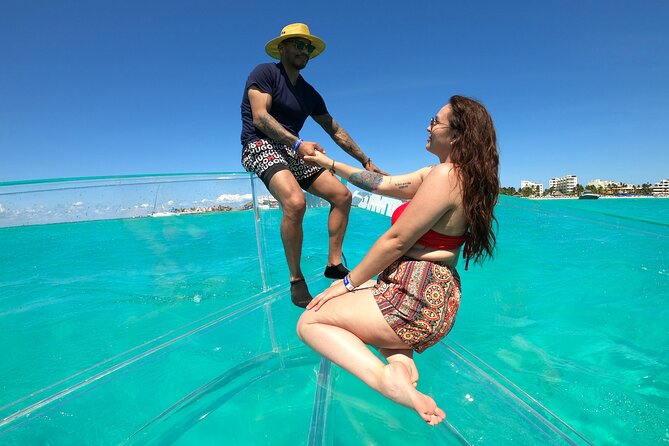 Clearboat: Glass-bottom boat ride to the Caribean Sea - Clearboat over the Caribbean: the point of this trip