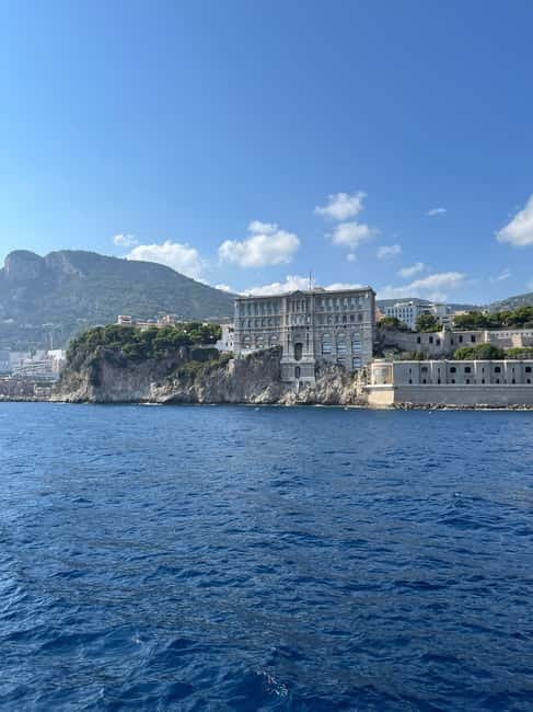Coastal boat tour from Villefranche-Sur-Mer to Monaco - Check in at 7 Place Wilson: your Villefranche starting point