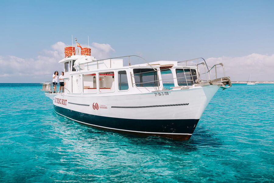Colònia de Sant Jordi: Es Trenc Boat Tour with Snorkeling - Leaving Colònia de Sant Jordi: Port Energy and a Real Start