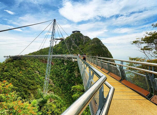 Combo - Cable Car & Sky Bridge And Tg. Rhu Mangrove Private Boat Tour With Lunch - Walking Langkawi Sky Bridge: Gorgeous Views, Real Footwork