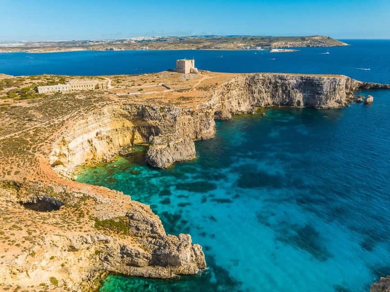 Comino: Blue Lagoon, Crystal Lagoon and Sea Caves Boat Tour - Crew and Boat Comfort: What Makes It Feel Easy