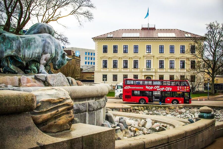 Copenhagen: Hop-On Hop-Off Bus Tour with Boat Tour Option - Price and value: is $35 a good deal?