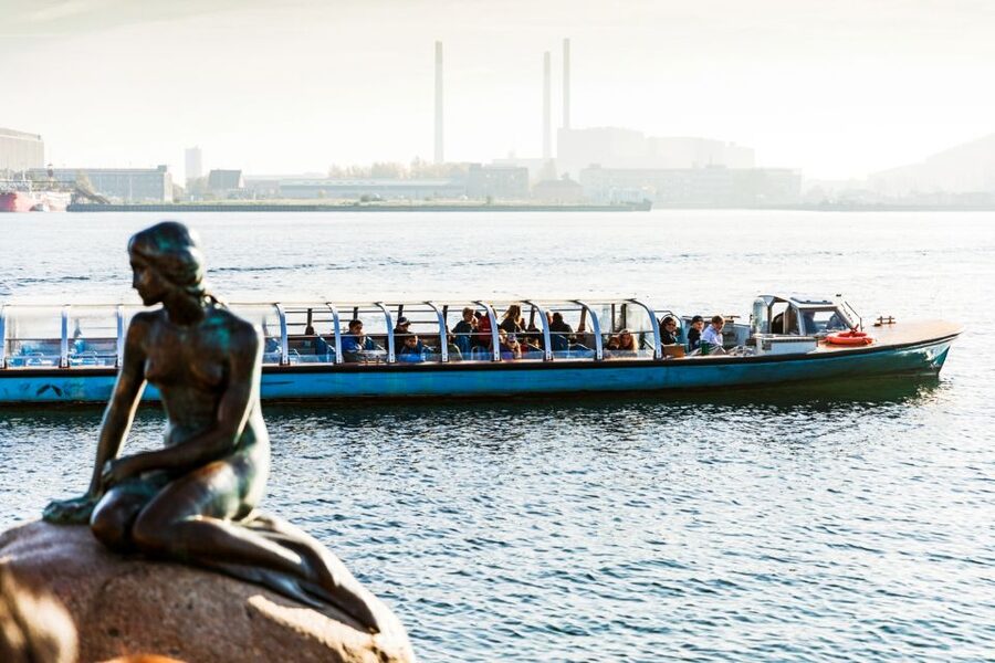 Copenhagen: Hop-On Hop-Off Bus Tour with Boat Tour Option - Should you book this Copenhagen hop-on hop-off bus and boat?