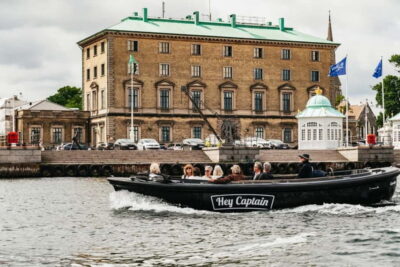 Copenhagen: Old Canals and Hidden Gems Social Boat Tour - Meeting at Ofelia Plads and What 3 Hours Looks Like