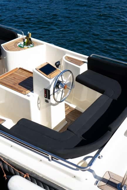 Copenhagen: Private Guided Boat Tour with City Highlights - Choosing Your Route: Little Mermaid, Reffen, and Trekroner Fort