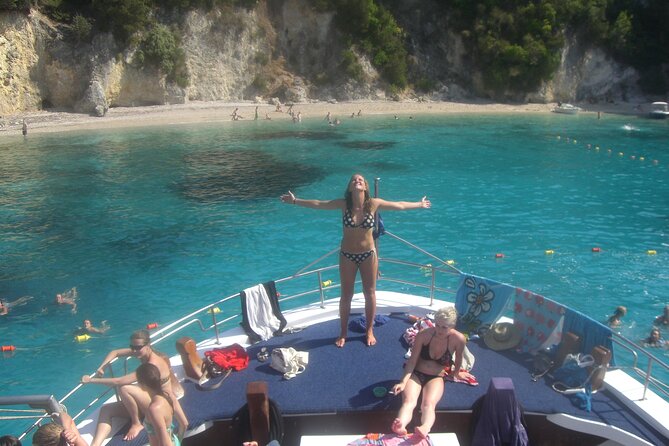 Corfu boat trip, swimming & BBQ - Group energy, music, and how to enjoy a big boat day