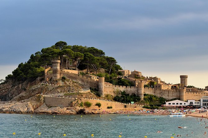Costa Brava Small Group with Hotel Pick up and Boat Ride - Tossa de Mar Walking Loop: Vila Vella Walls, Old Streets, and Castle Views