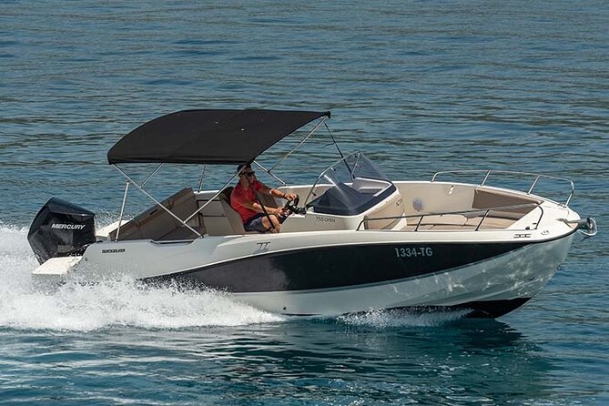 Customize your itinerary on a Private Boat Tour - The Boat, the Water Time, and the Snorkeling Setup