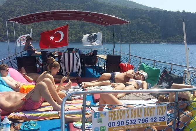 Daily Boat Trip - The other swim stops: how to think about the unnamed time blocks