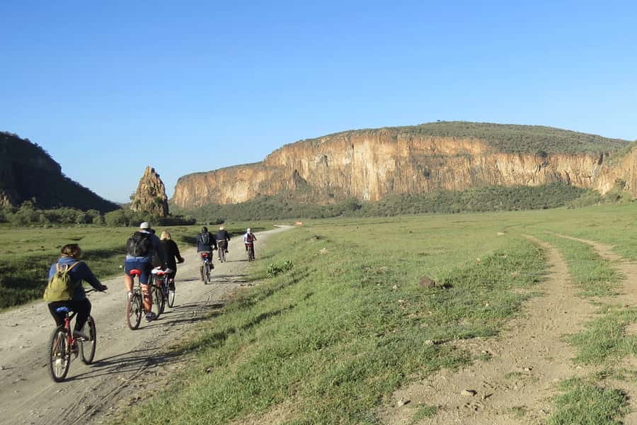 Day Trip: Hell's Gate Bike Ride & Lake Naivasha Boat Ride - Lake Naivasha boat ride: hippos, birds, and calm water