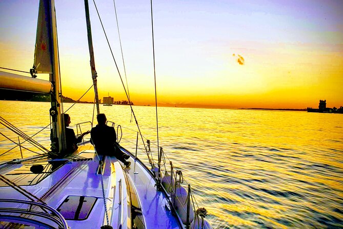 Daytime/Lisbon Sunset Boat with history and wine (small group) - Vinho verde, blankets, and on-board comfort that actually helps