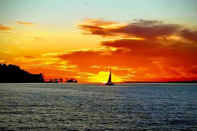 Daytime/Lisbon Sunset Boat with history and wine (small group) - Best timing: how to plan for the sunset you want