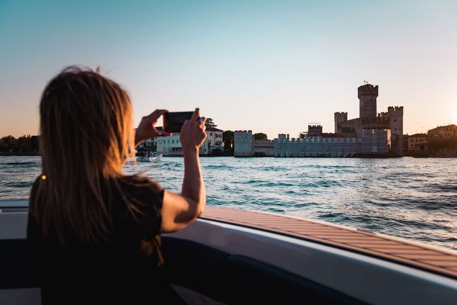 Desenzano del Garda: Sunset Boat Trip at Sunset with Drink - Why this sunset cruise makes sense on Lake Garda
