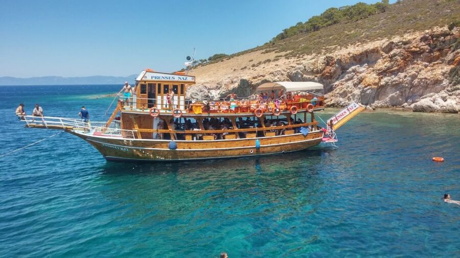 Didim/Altinkum: Lazy Day Boat Trip w/BBQ Lunch - The heart of the trip: bays, coves, and small-island swim stops