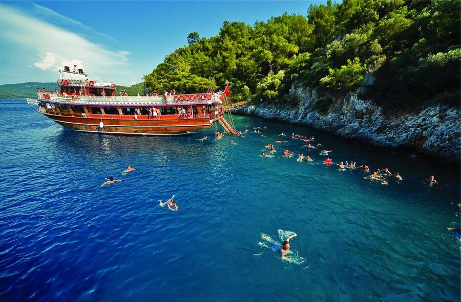 Didim/Altinkum: Lazy Day Boat Trip w/BBQ Lunch - Best-fit travelers: who this boat trip suits (and who should skip it)